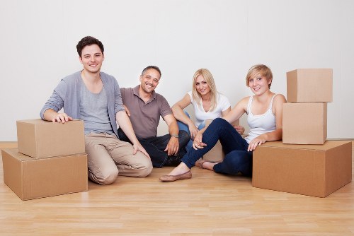 Vehicle-based moving support for smaller loads